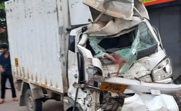 Parcel van hit at Kollam
